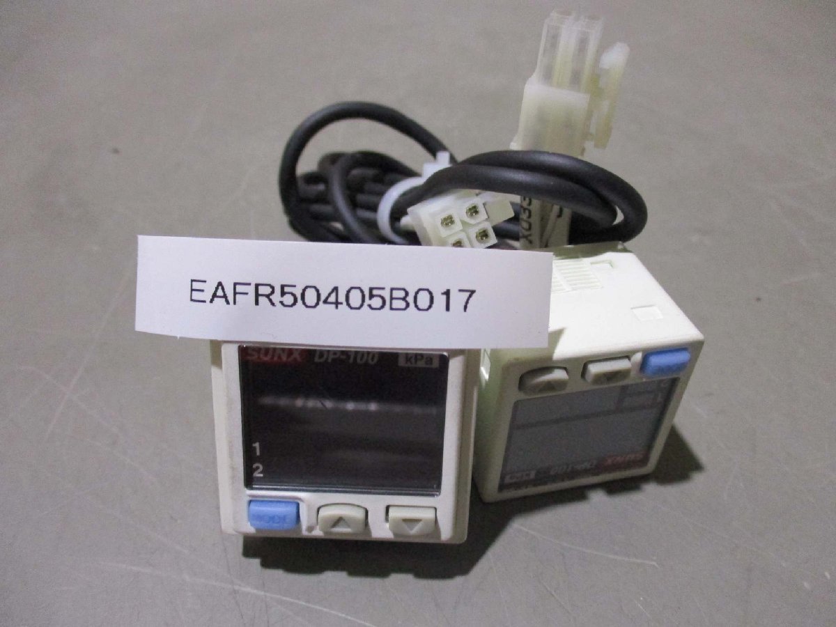 中古 SUNX DP-101Z-M 圧力センサ 2セット(EAFR50405B017)_画像1