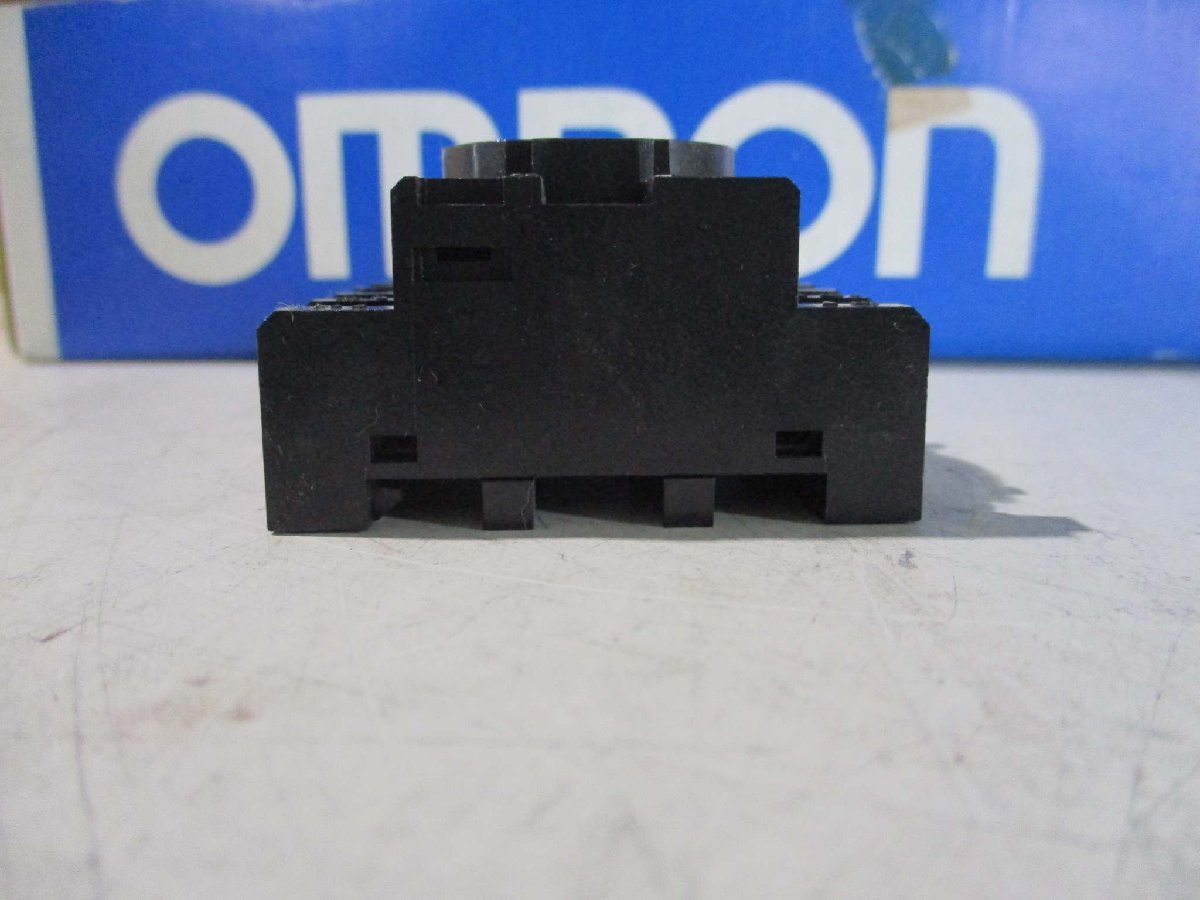 新古 OMRON PF113A 共用ソケット 丸形ソケット PF 22個入(FAKR50123A003)_画像5