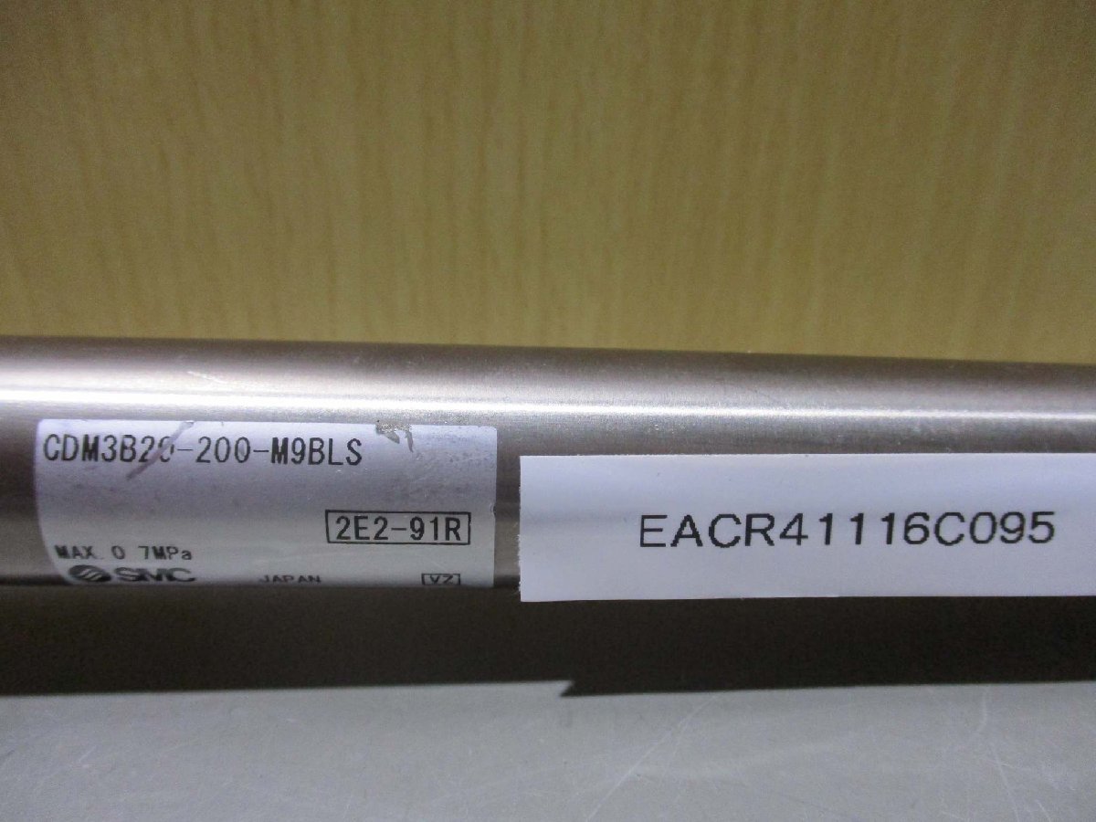 中古 SMC CDM3B20-200-M9BLS エアシリンダ(EACR41116C095)_画像3