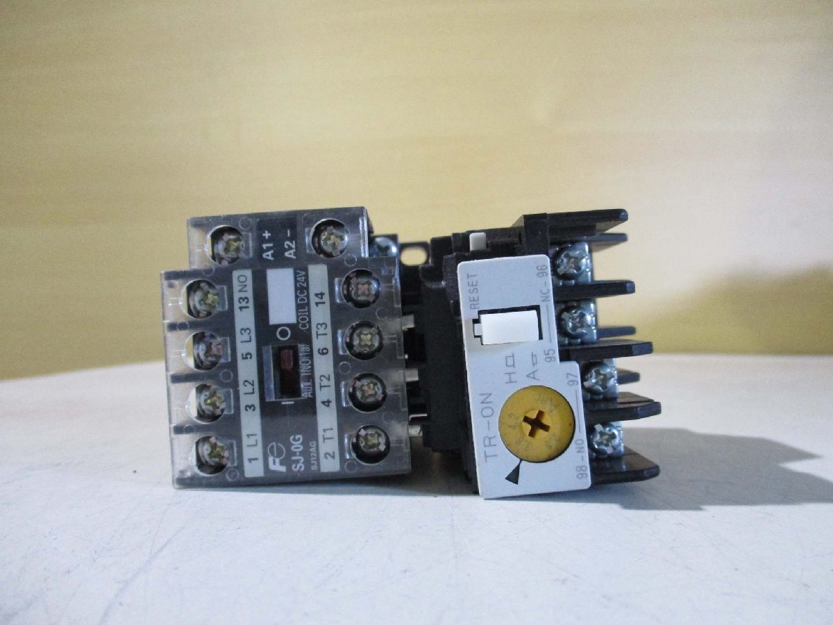 中古Fuji Electric type TR-ON TR13N 電磁開閉器/Fuji Electric Magnetic Contactor SJ-0G SJ12AG 2.2KW 送料別(FALR50125C105)_画像4