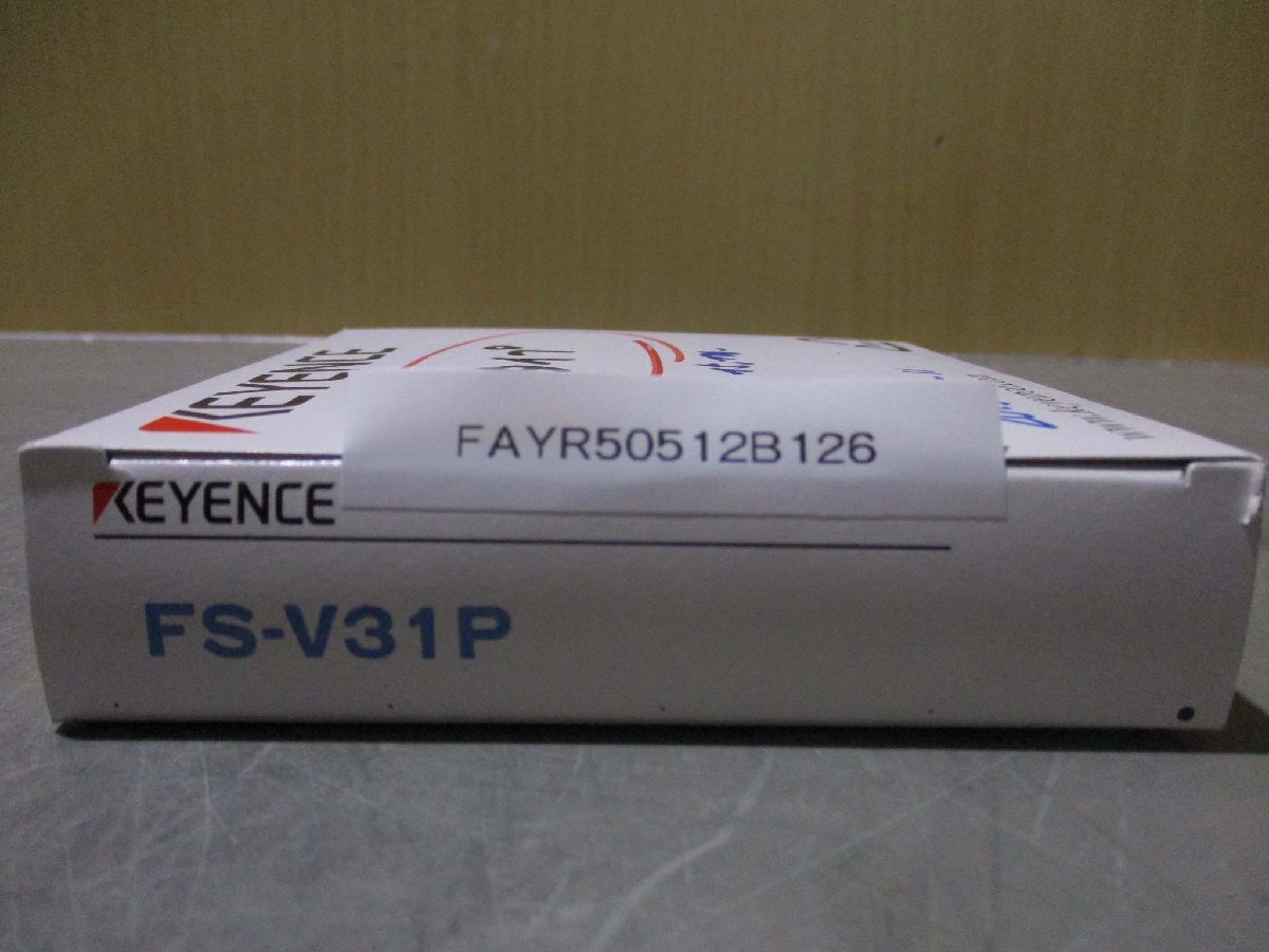 新古 KEYENCE FS-V31P ファイバーセンサーアンプ(FAYR50512B126)_画像1