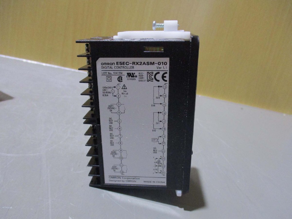 新古 OMRON DIGTAL CONTROLLER E5EC-RX2ASM-010(FBER50403B025)_画像5