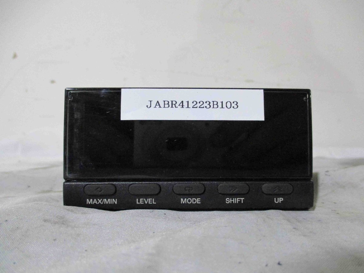 中古 OMRON digital panel meter K3HB-XAD-L1AT11 デジタルパネルメータ 100-240VAC(JABR41223B103)_画像1
