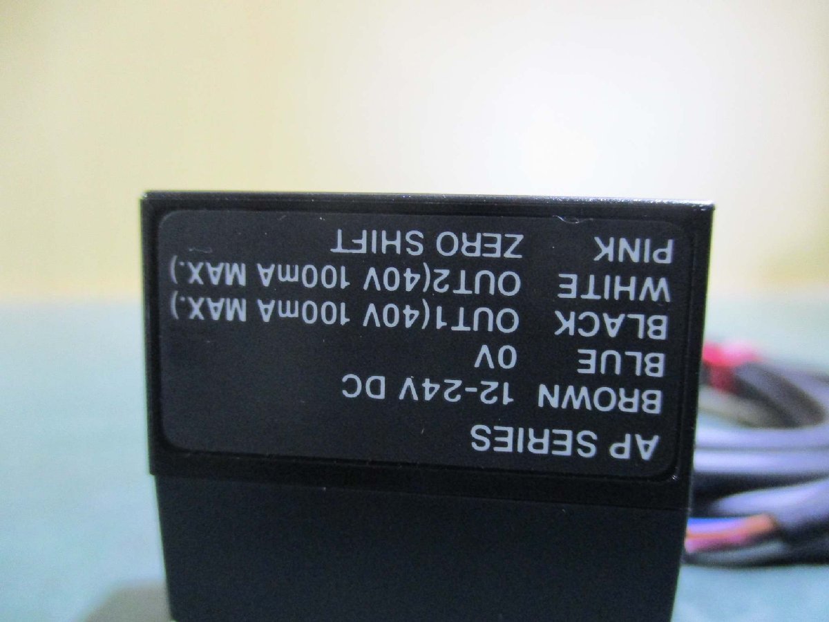 新古 KEYENCE AP-31ZA 2色表示デジタル圧力センサ(FBJR50311B088)_画像8