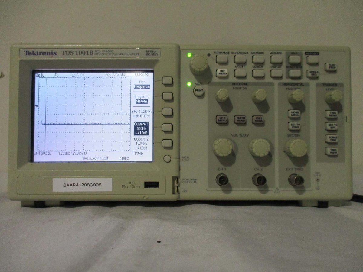 中古 Tektronix ２ch デジタルオシロスコープ TDS1001B 40MHz 500MS/s 通電OK(GAAR41208C008)
