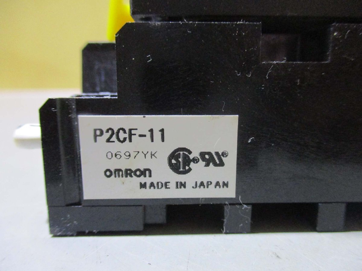 中古 OMRON TEMPERATURE CONTROLLER E5CN-RTU デジタル温度調節計(JACR50302C226)_画像3