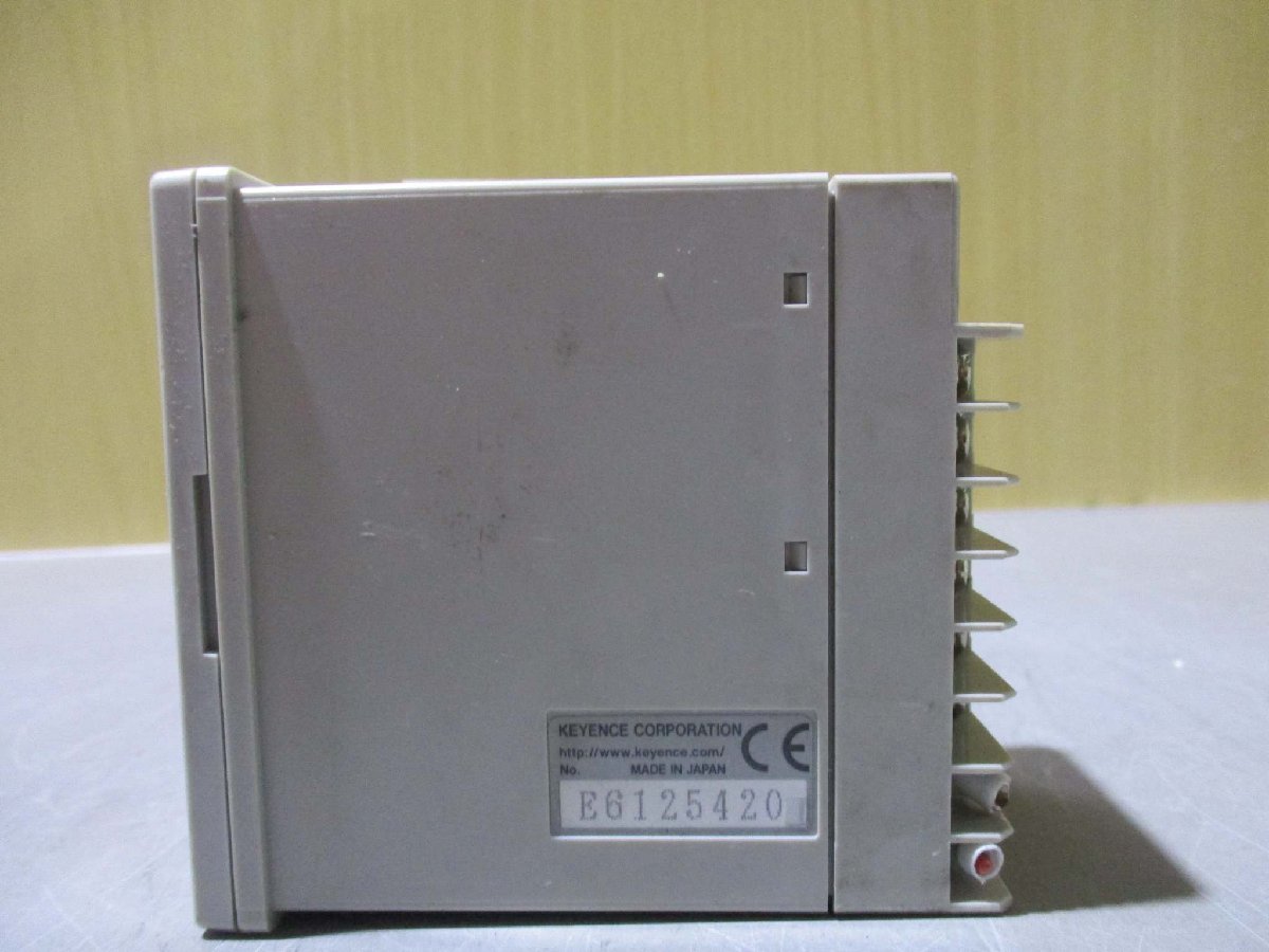 中古KEYENCE AT-V500 高精度接触式デジタル変位センサ AT-V シリーズ アンプユニット(JACR50116B079)_画像4