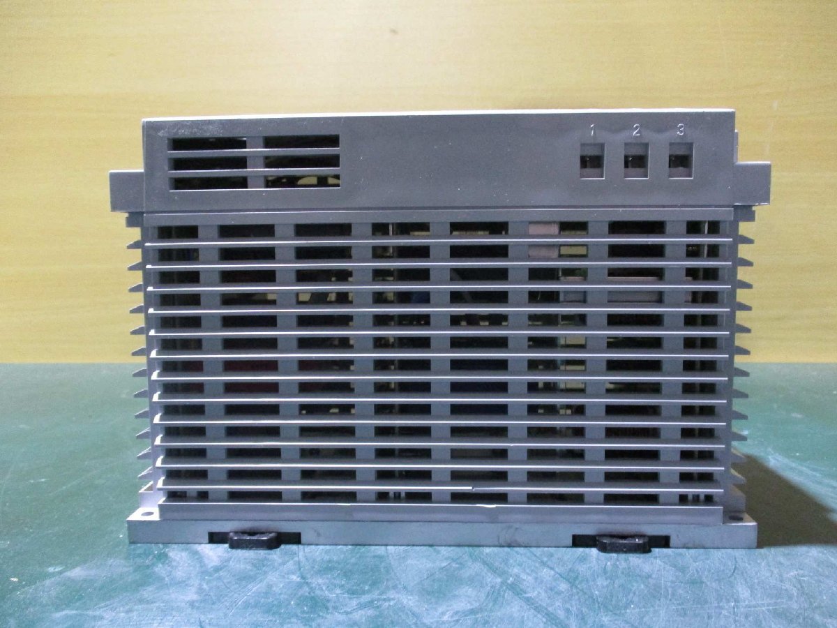 中古IDEC PS5R-G24 POWER SUPPLY 240W 100-240V AC 4.0A(JBWR50109B188)_画像3