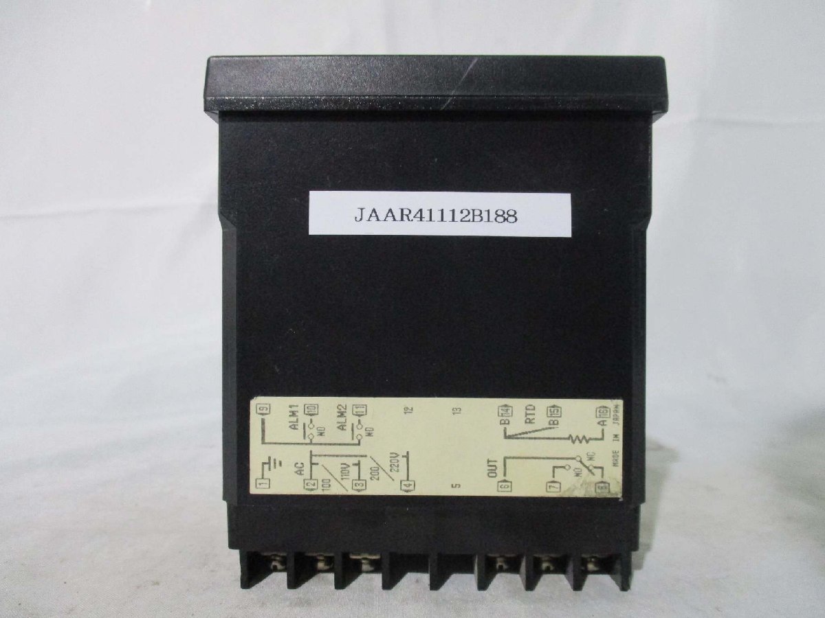中古 RKC Temperature Controller REX-F4 温度調節器(JAAR41112B188)_画像1