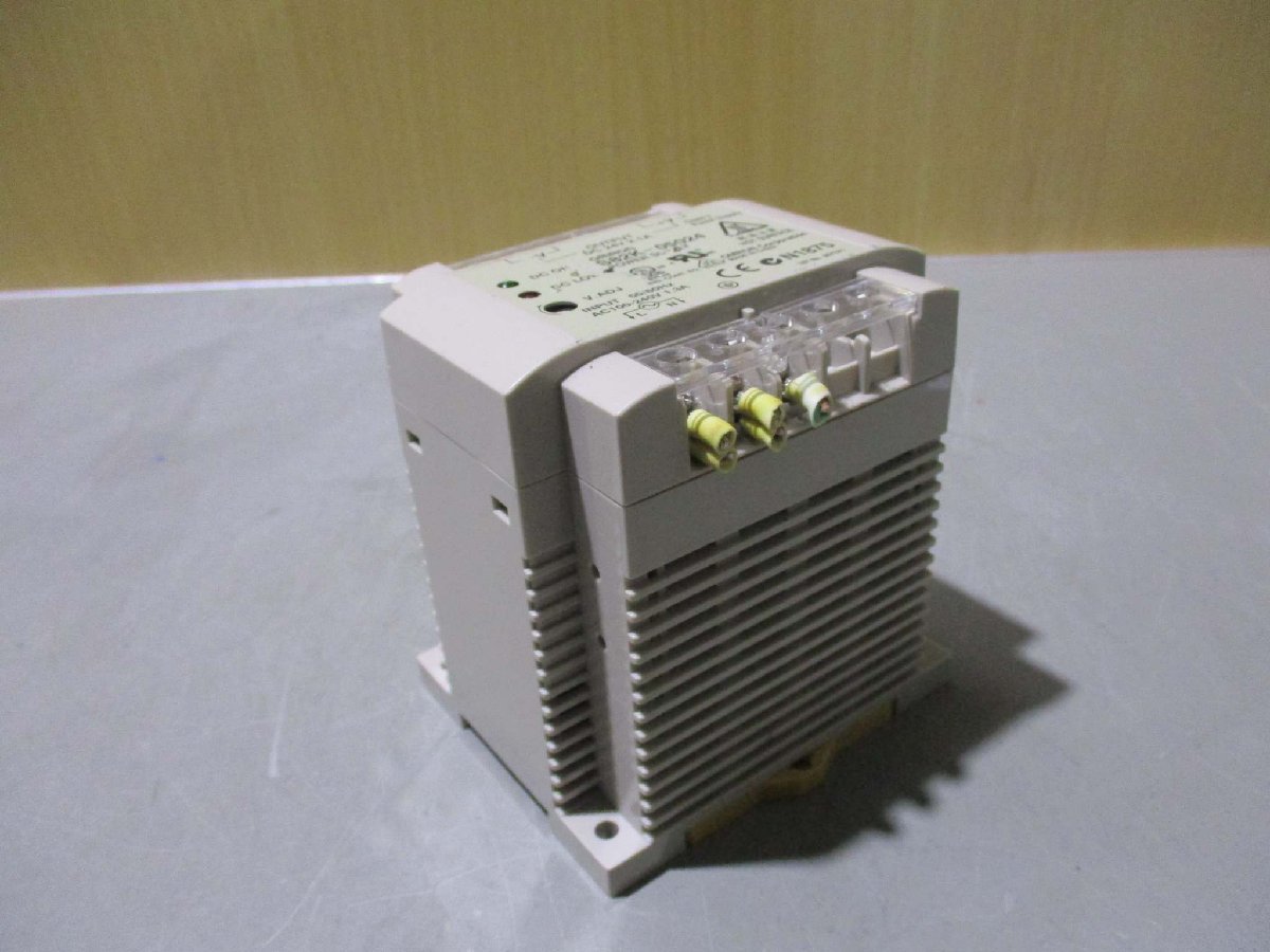 中古OMRON スイッチングパワーサプライ S82K-05024 DC 24V 2.1A(JBTR50202C015)_画像7
