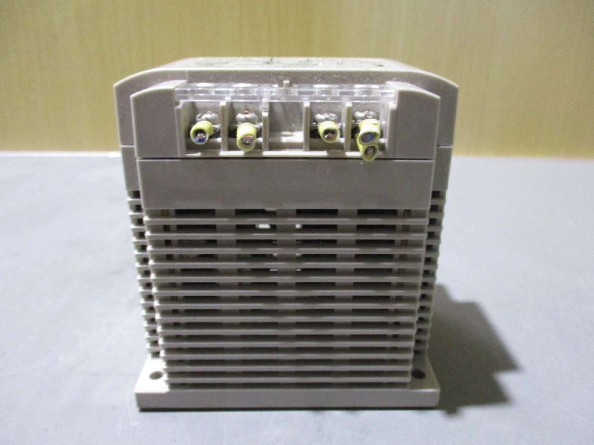 中古OMRON スイッチングパワーサプライ S82K-05024 DC 24V 2.1A(JBTR50202C015)_画像5