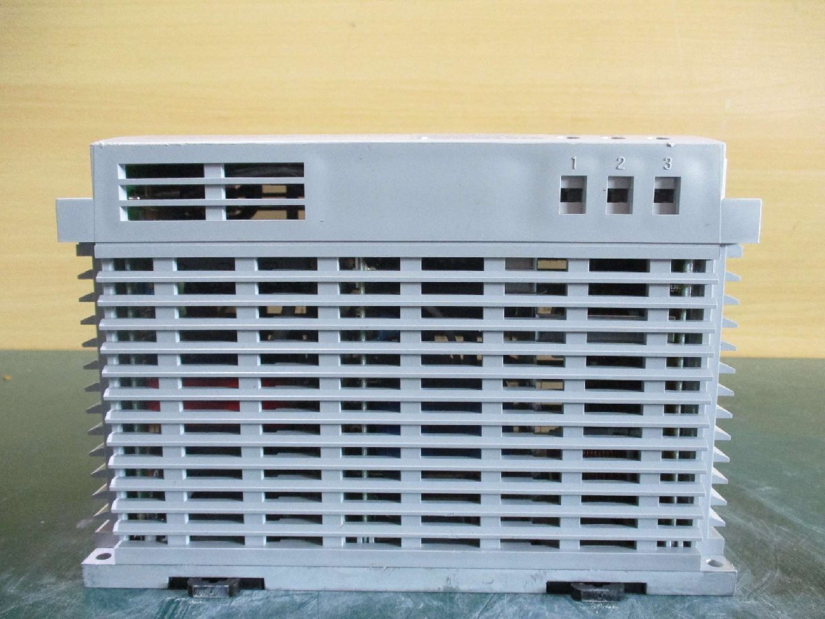 中古IDEC PS5R-G24 POWER SUPPLY 240W 100-240V AC 4.0A(JBWR50109C117)_画像3