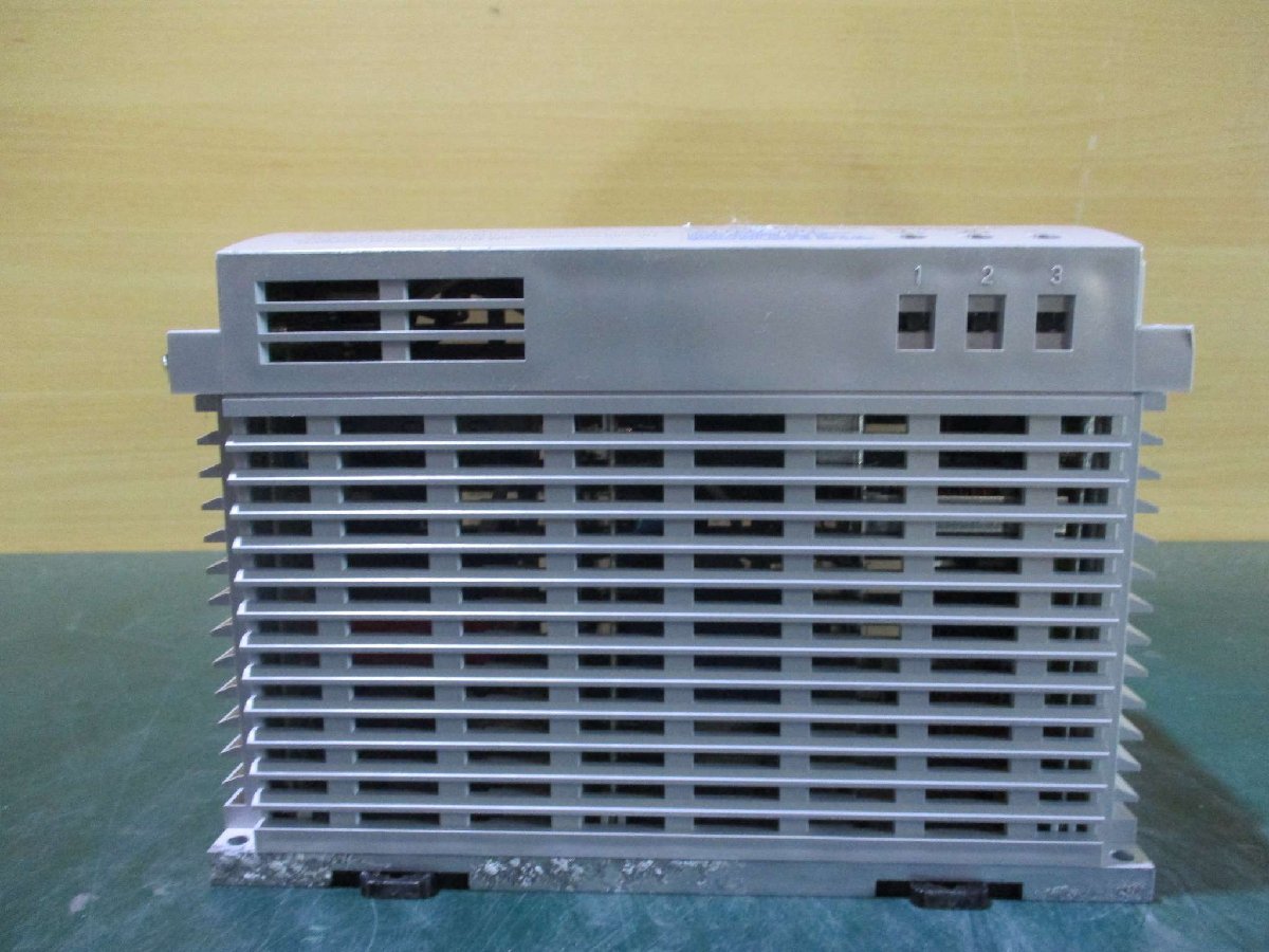 中古IDEC PS5R-G24 POWER SUPPLY 240W 100-240V AC 4.0A(JBWR50109C147)_画像3