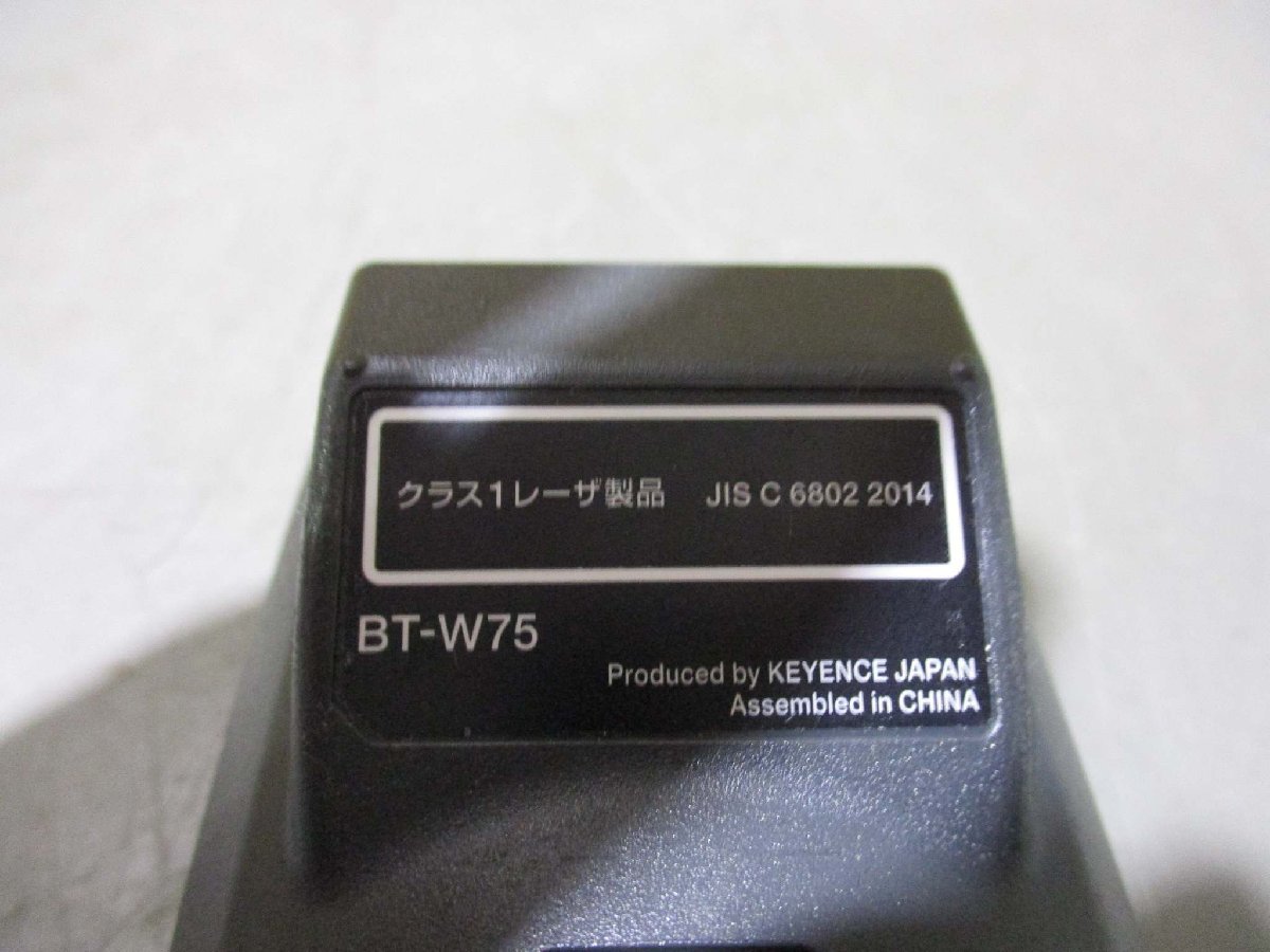 中古 KEYENCE BT-W75＜電池付＞*5個/BT-CG35*1 ハンディターミナル充電台 通電OK(JBJR50708E019)_画像6