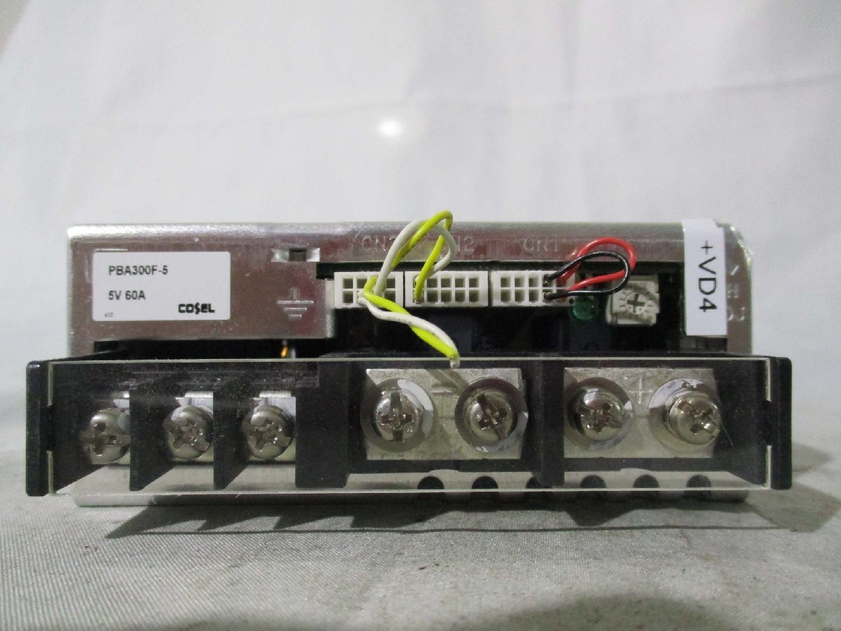 中古 COSEL PBA300F-5 スイッチング電源 AC 100-240Vac 4.1A DC 5V 60A(JCDR41018C018)_画像3