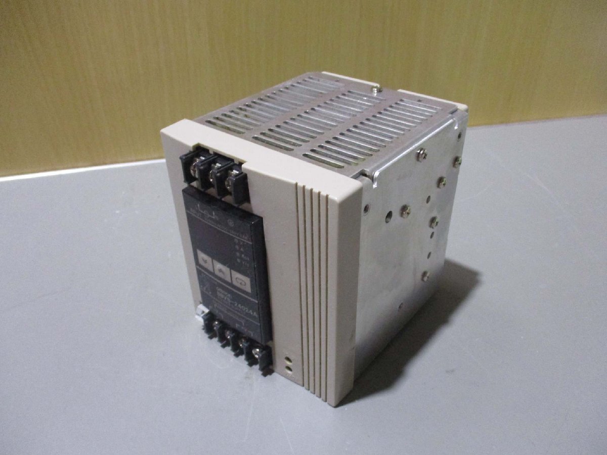 中古 OMRON スイッチング・パワーサプライ S8VS-24024A/ED2(JCER41115B092)_画像1
