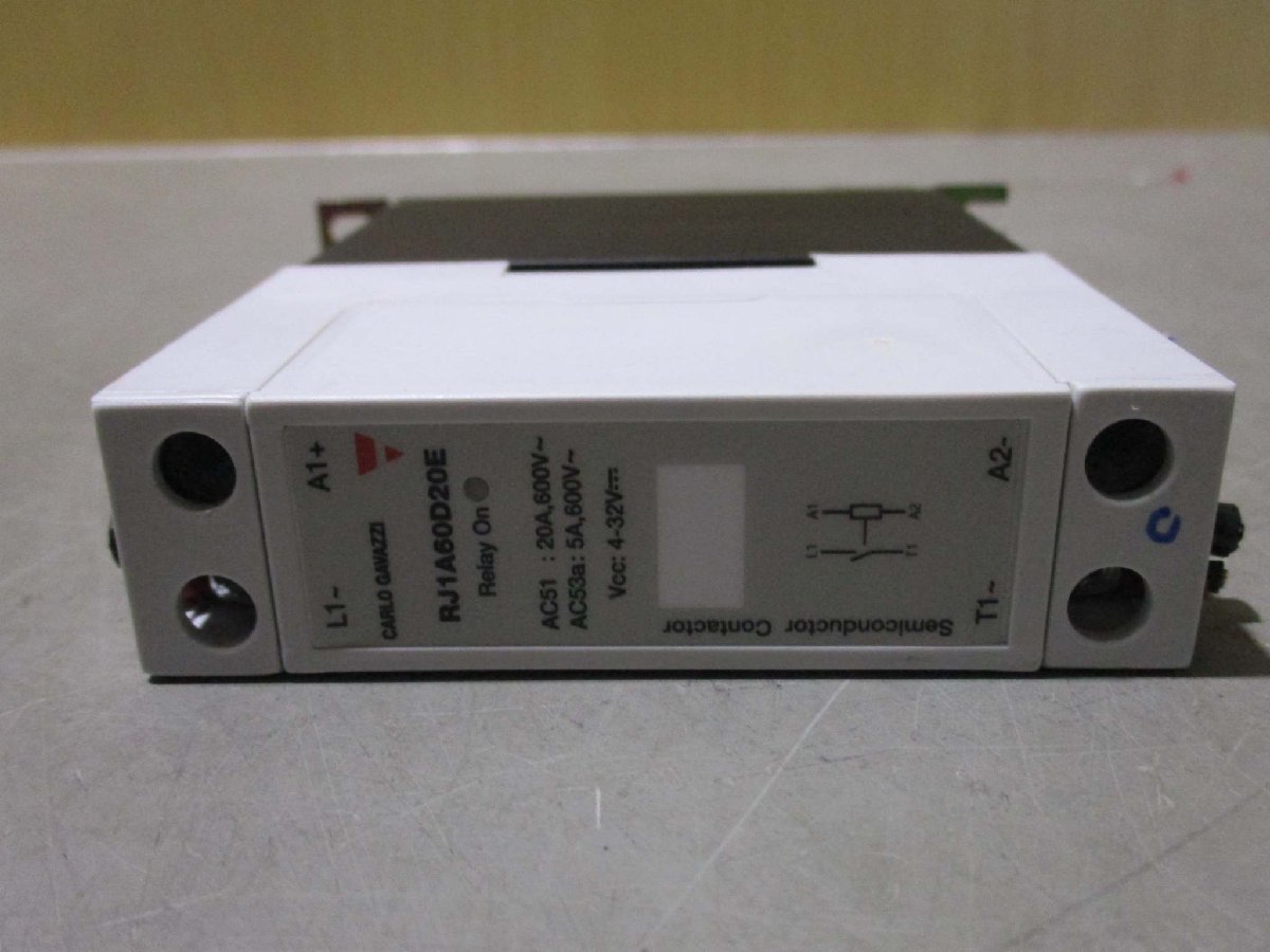 中古 Carlo Gavazzi RELAY RJ1A60D20E リレー 600V [2個セット](JCLR50227B039)_画像2