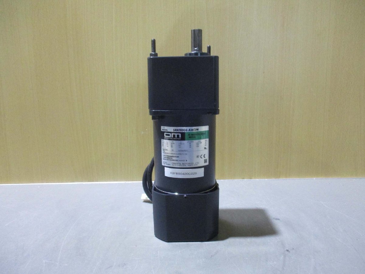 中古 Oriental Motor 5RK90GE-AW2M AC MAGNETIC BRAKE MOTOR 中古 Oriental Motor 5RK90GE-AW2M AC MAGNETIC BRAKE MOTOR