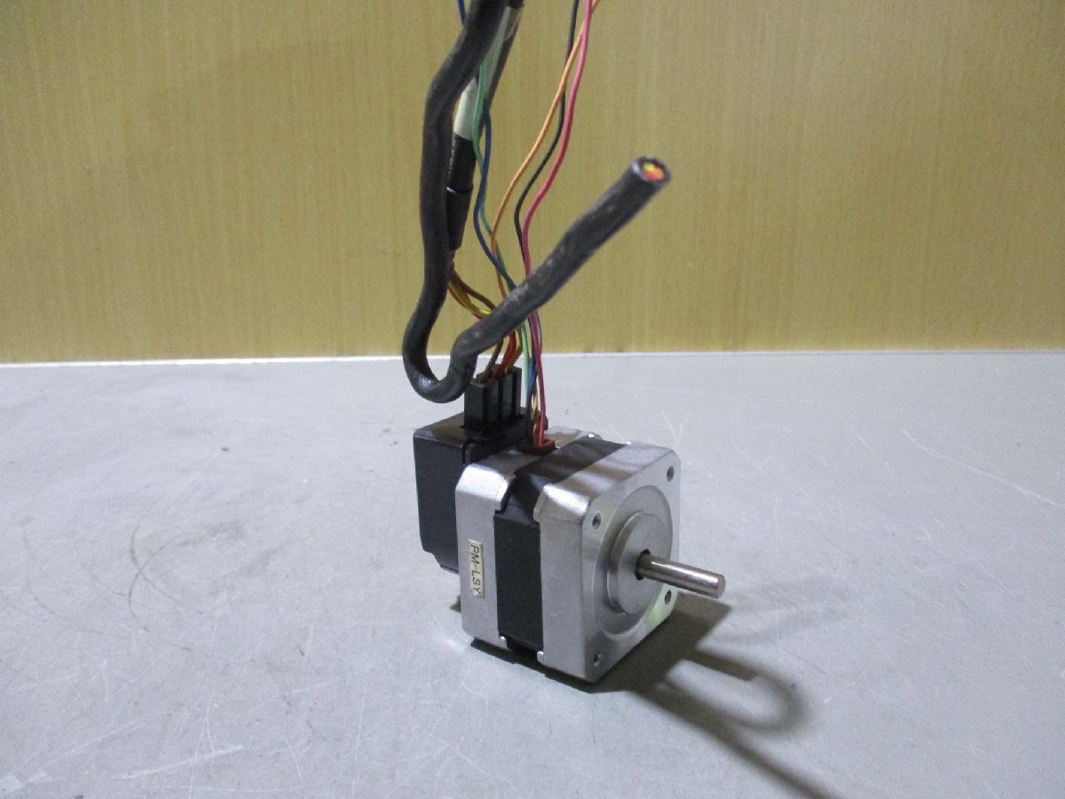 中古 ORIENTAL MOTOR VEXTA STEPPING MOTOR C8558-9015KE ステッピングモーター(KBMR50203C196)_画像7