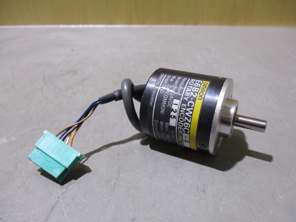 中古 OMRON ROTARY ENCODER(INCREMENTAL) E6B2-CWZ6C-8 ロータリーエンコーダ(インクリメンタル)(KBMR50203C215)_画像7