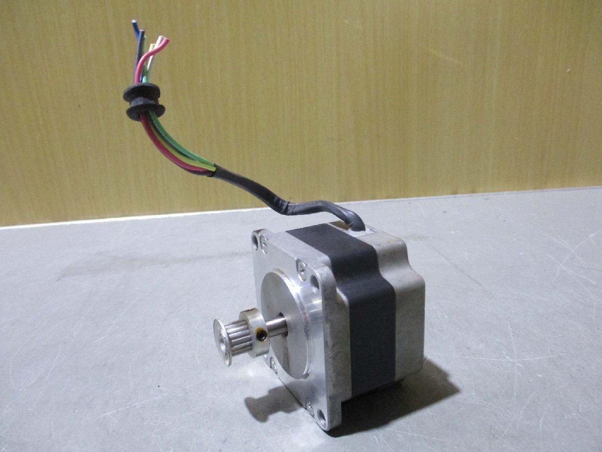 中古 ORIENTAL MOTOR STEPPING MOTOR 2-PHASE C9566-9212K ステッピングモーター 12.7V 0.44A(KBMR50217C305)_画像6