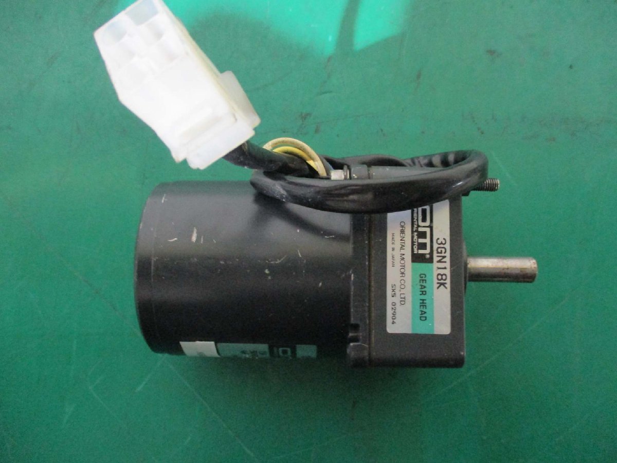 中古 ORIENTAL MOTOR INDUCTION MOTOR 3IK15GN-A/GEAR HEAD 3GN18K(KBRR50218D039)_画像6