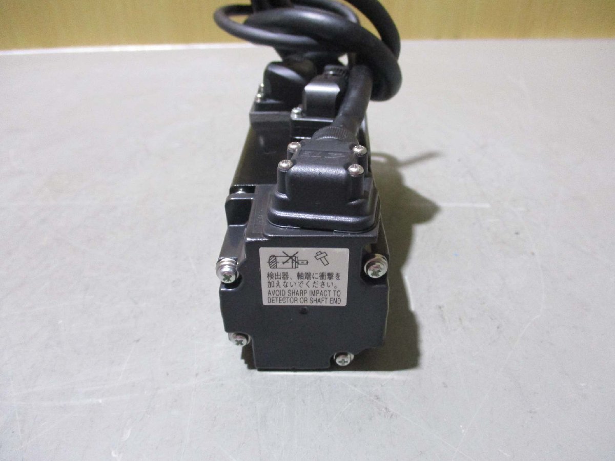 中古 MITSUBISHI AC SERVO MOTOR HF-KP053B AC サーボモーター 50W(KBUR41128C145)_画像3