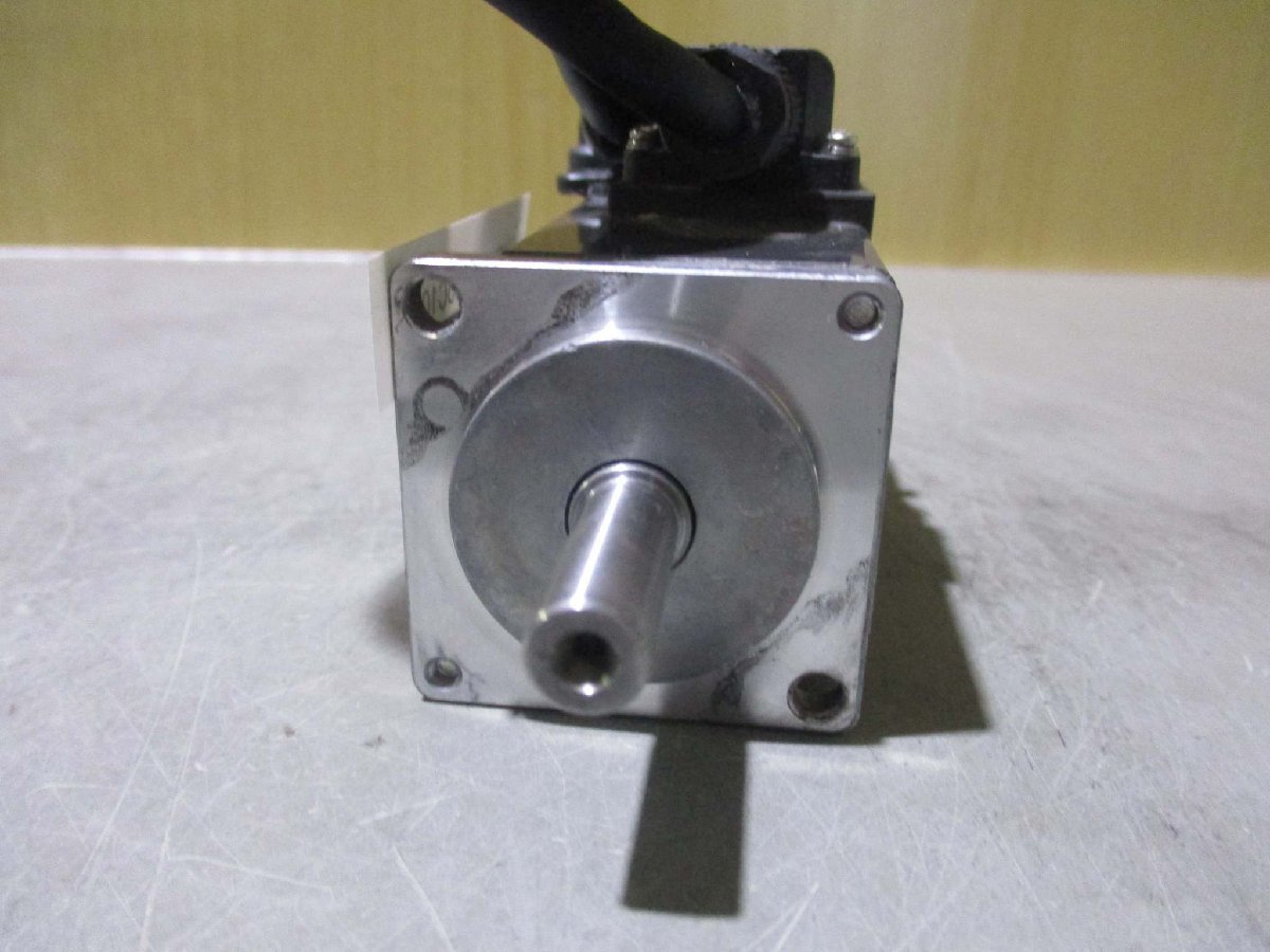 中古 MITSUBISHI AC SERVO MOTOR HF-KP13 AC サーボモーター 100W(KBVR50106C104)_画像4