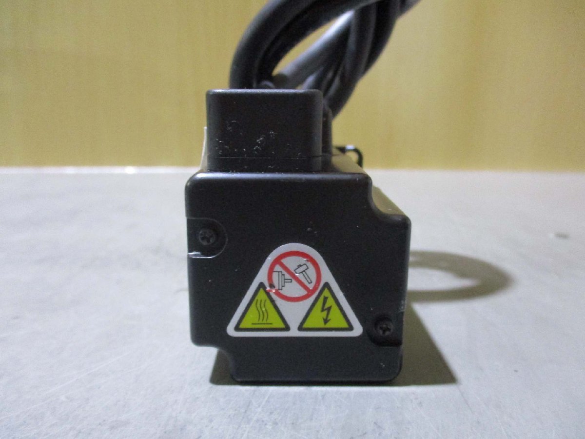 中古 YASKAWA AC SERVO MOTOR SGMJV-A5AAA21 AC サーボモーター 中古 YASKAWA AC SERVO MOTOR SGMJV-A5AAA21 AC サーボモーター