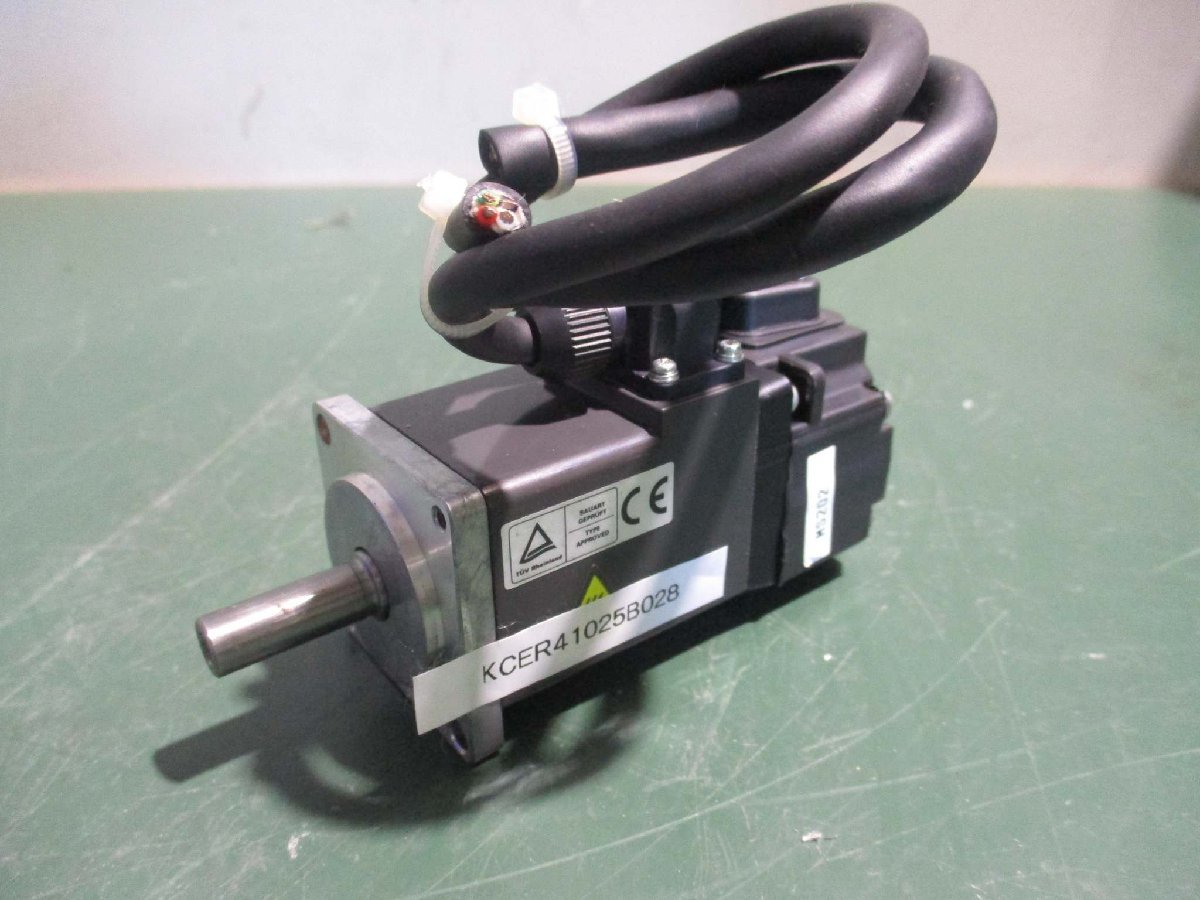 中古 MITSUBISHI AC SERVO MOTOR HF-KP13 AC サーボモーター 100W(KCER41025B028)_画像1