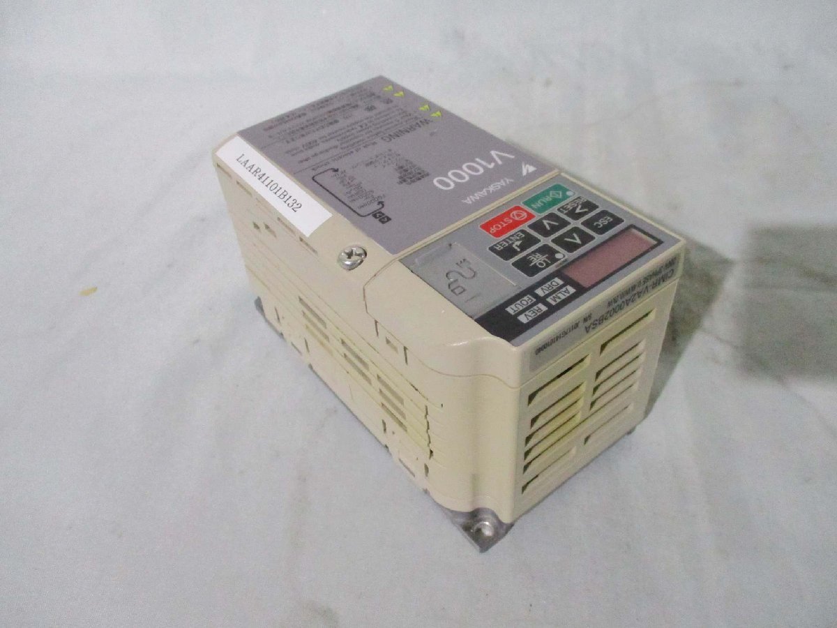 中古 YASKAWA V1000 Inverter CIMR-VA2A0002BSA インバーター 0.4KW/0.2KW AC3PH 200-240V 50/60Hz(LAAR41101B132)_画像5