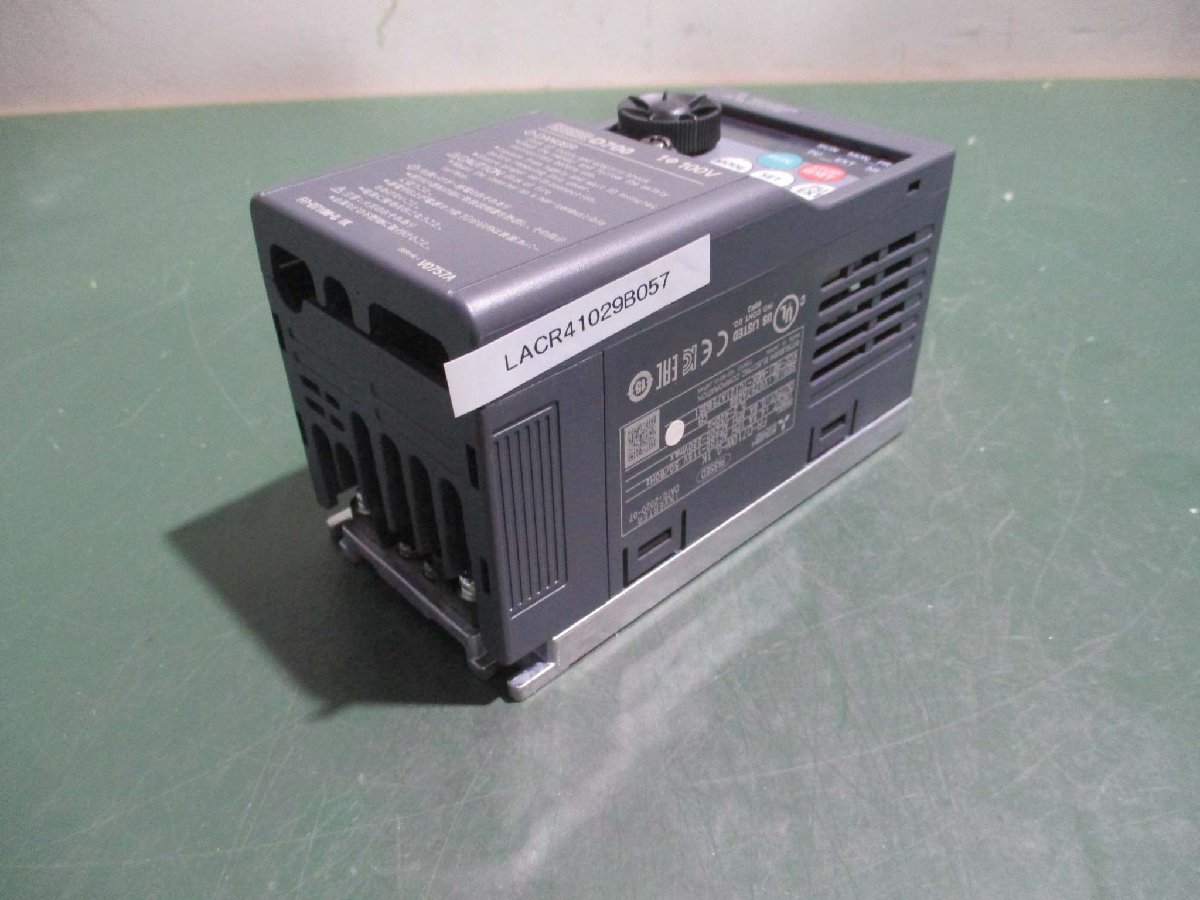 中古 MITSUBISHI FR-D710W-0.1K 100V インバーター(LACR41029B057)