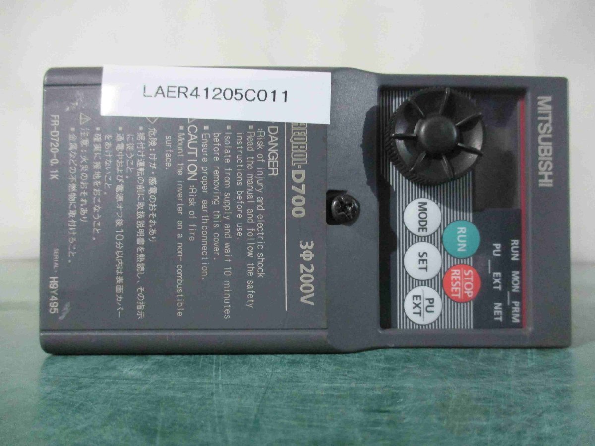 中古 MITSUBISHI FR-D720-0.1K 200V インバーター(LAER41205C011)_画像1