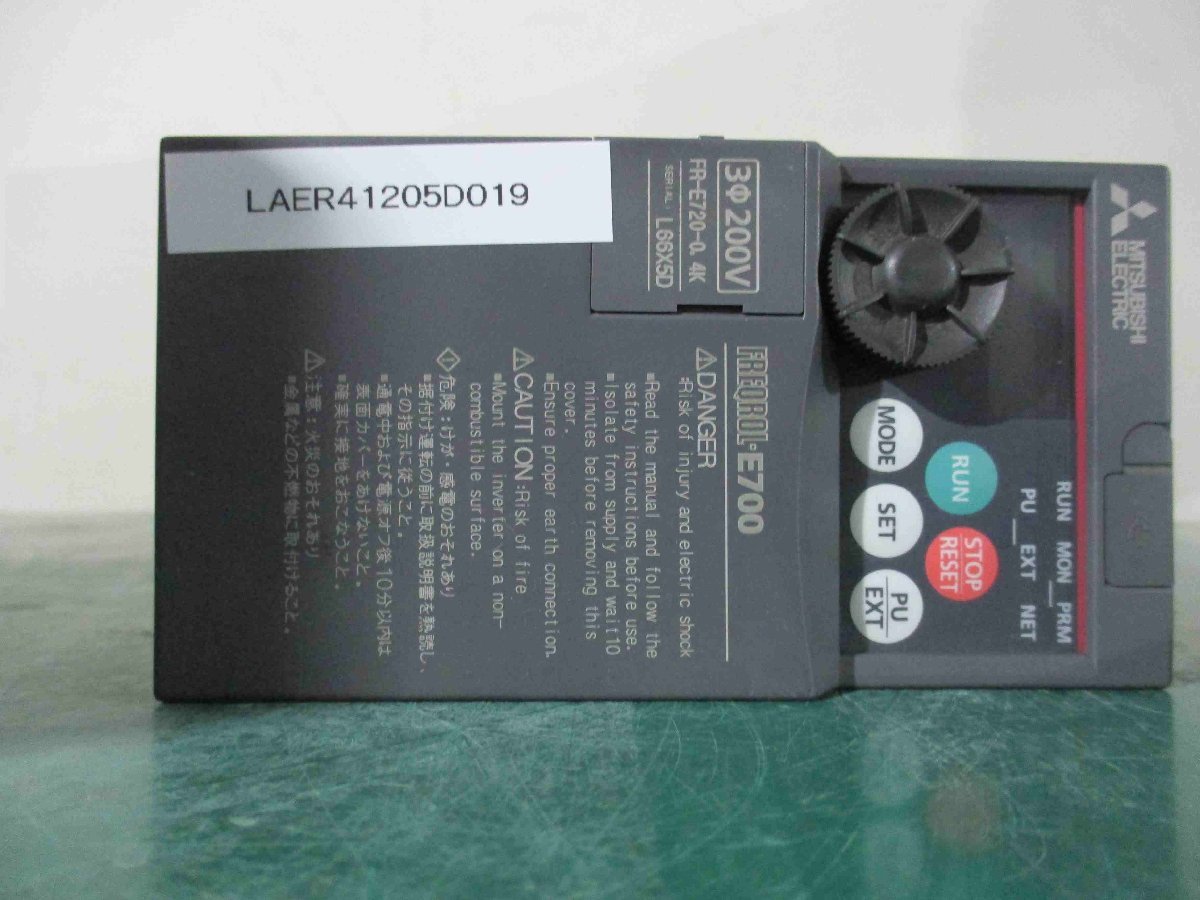 中古 MITSUBISHI FR-E720-0.4K 200V インバーター(LAER41205D019 中古 MITSUBISHI FR-E720-0.4K 200V インバーター(LAER41205D019