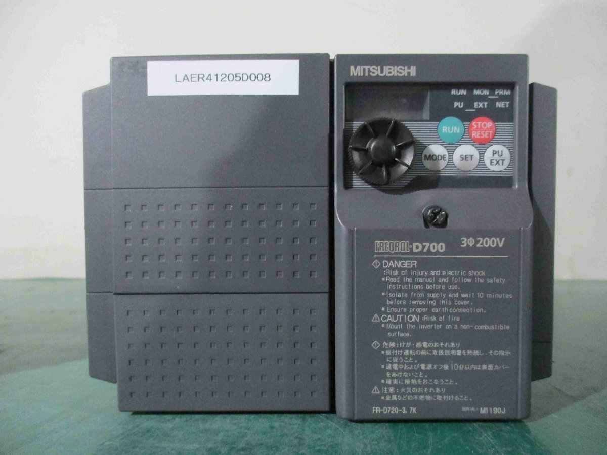 中古 MITSUBISHI FR-D720-3.7K 200V インバーター(LAER41205D008) 中古 MITSUBISHI FR-D720-3.7K 200V インバーター(LAER41205D008)