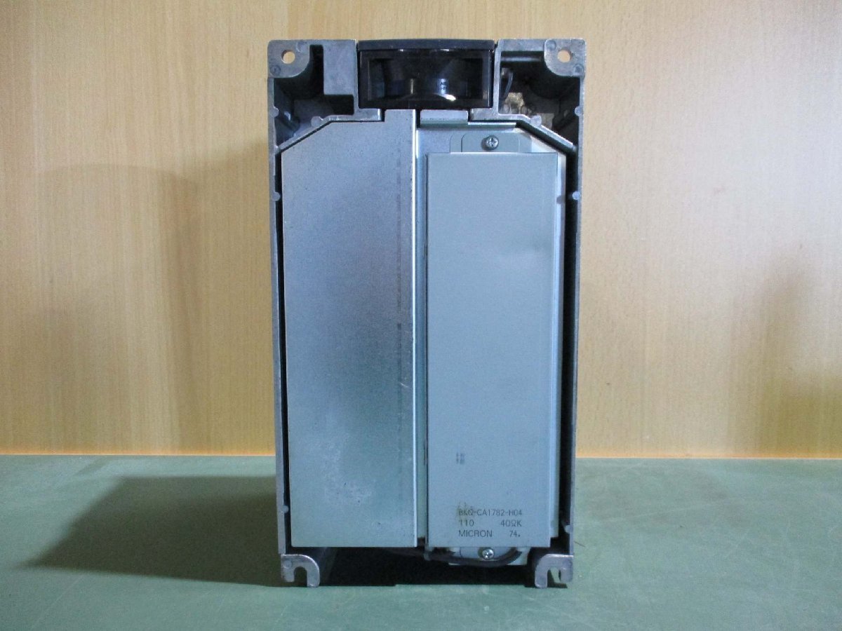 中古 MITSUBISHI FREQROL-A700 INVERTER FR-A720-3.7K インバーター 3.7kW(LAFR41220B008)_画像5