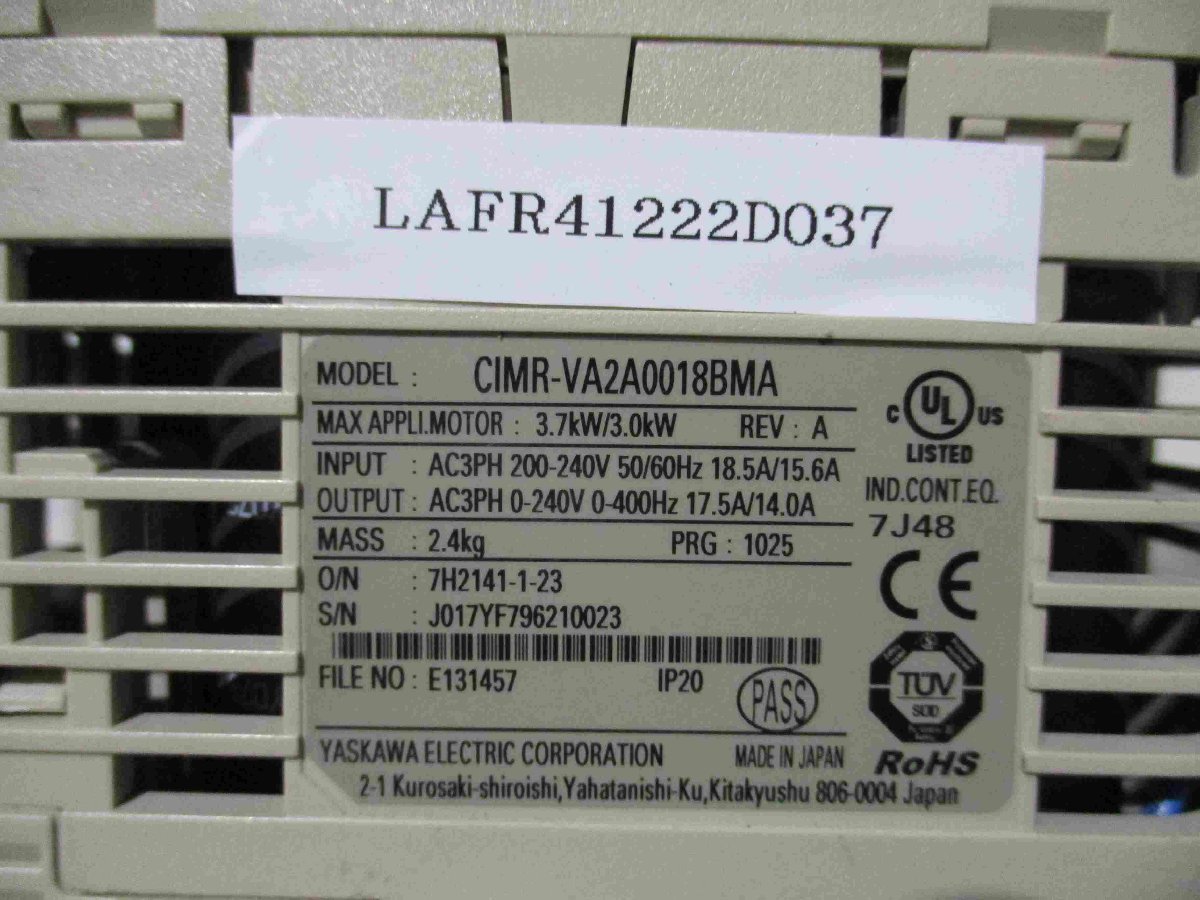 中古YASKAWA 安川電機 インバータ V1000 CIMR-VA2A0018BMA 3.7kW/3.0kW(LAFR41222D037)_画像2