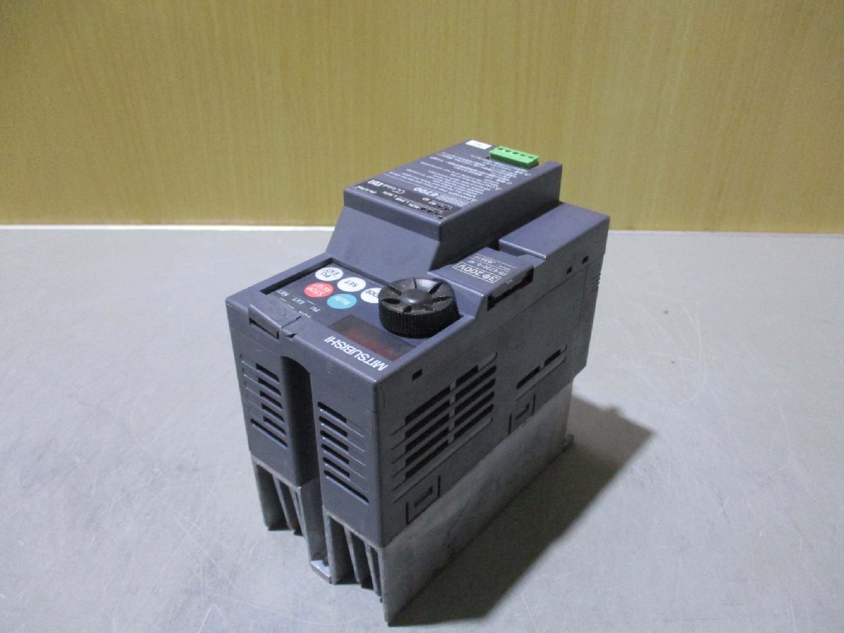 中古 MITSUBISHI INVERTER FR-E720-0.4K インバータ 200V(LAGR41223C225)