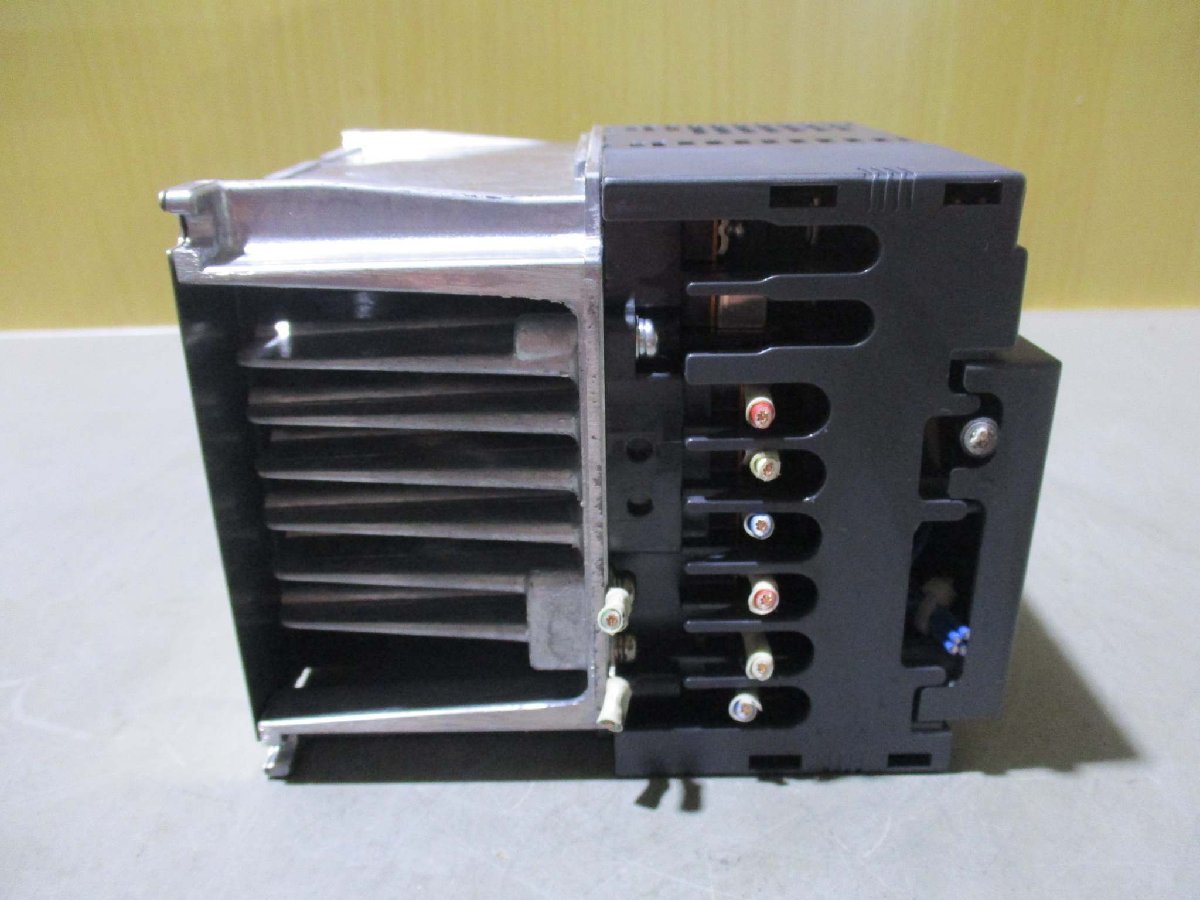 中古 MITSUBISHI INVERTER FR-E720-1.5K インバーター(LANR50209C027)_画像5