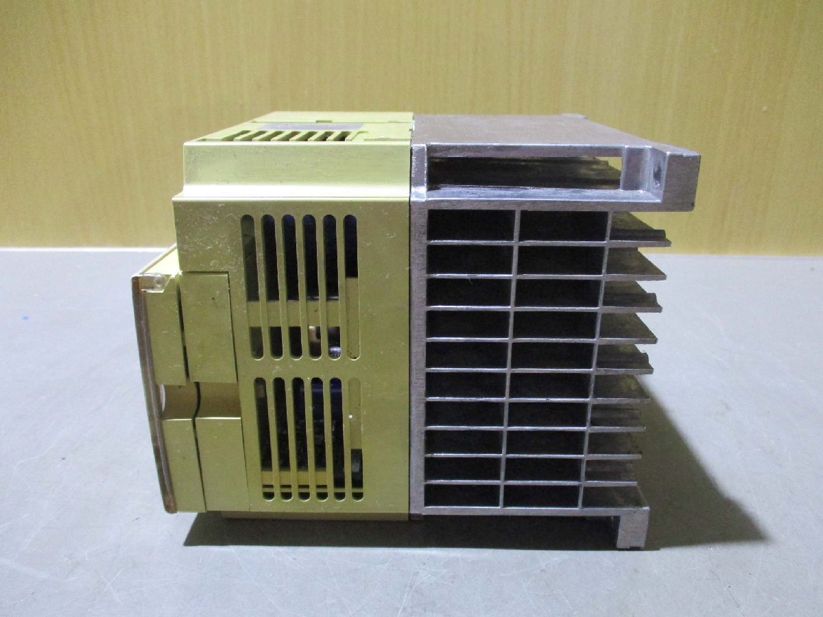 中古 MITSUBISHI INVERTER FR-E520-1.5K インバーター 1.5KW(LANR50210C074)_画像3