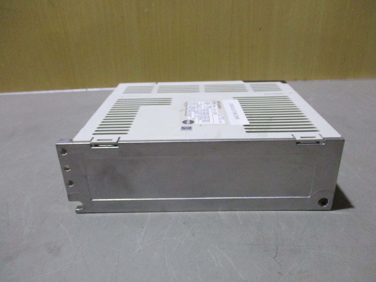 中古 MITSUBISHI AC サーボアンプ MR-J2S-20B 200W(LBKR50708C066)_画像4