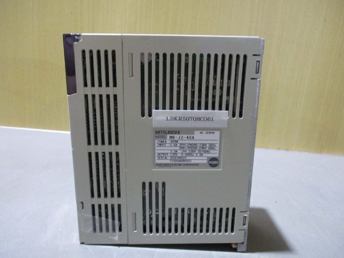 中古 MITSUBISHI AC SERVO MR-J2-40A AC サーボアンプ 400W(LBKR50708C061)