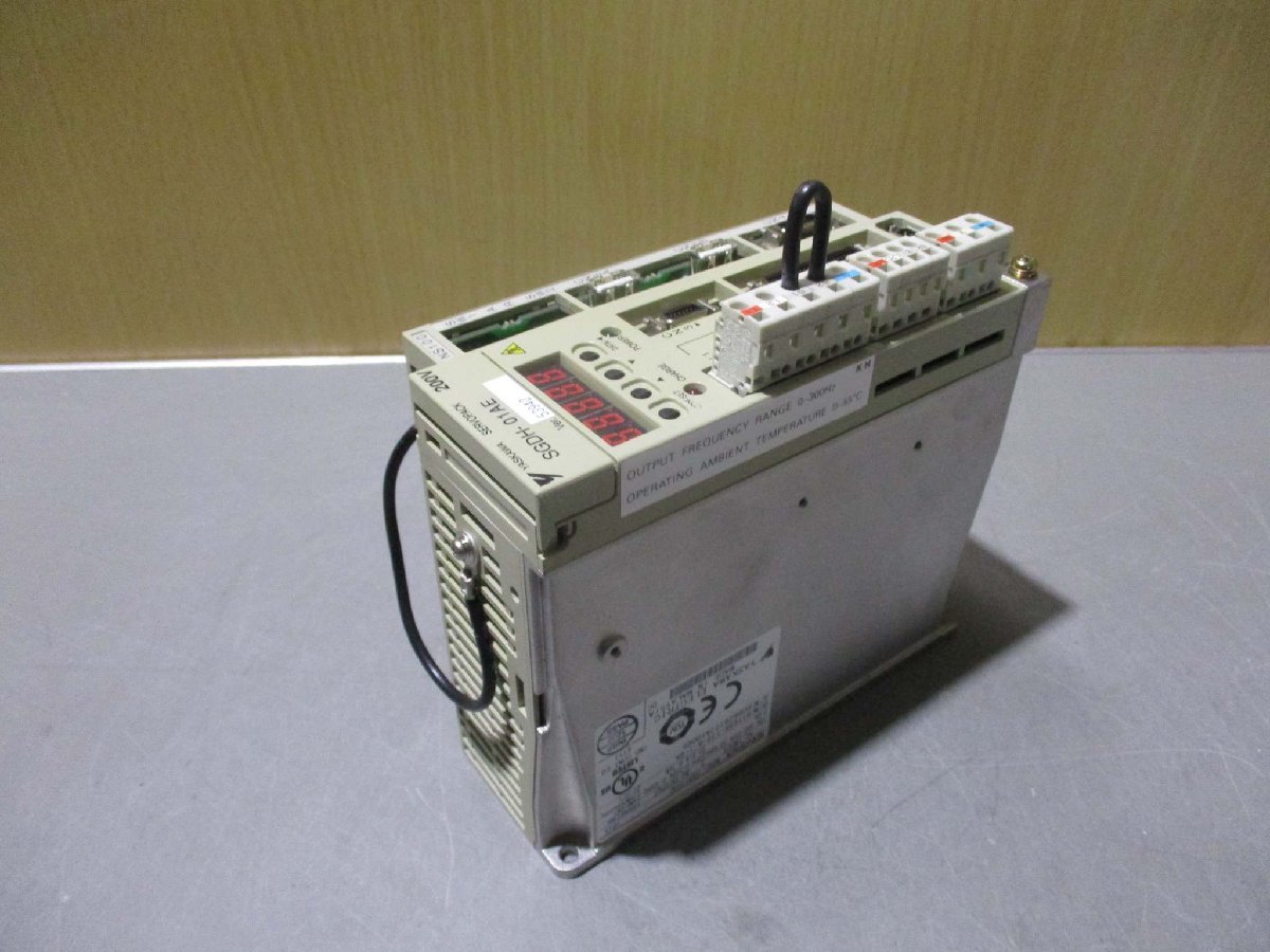 中古 YASKAWA サーボパック SGDH-01AE SERVOPACK JUSP-NS100 200V(LBUR40721D034)_画像1