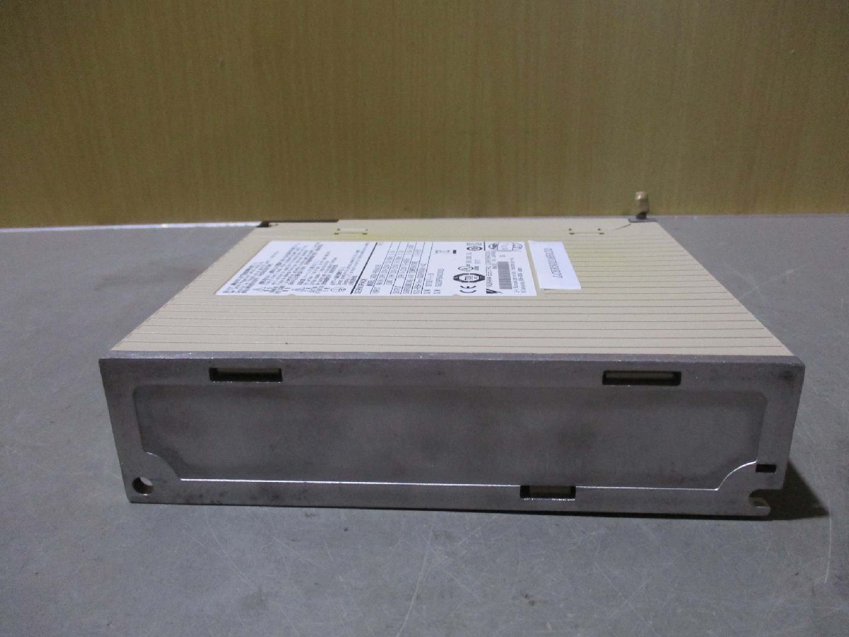 中古 YASKAWA SERVOPACK SGDV-R90A01B サーボパック 200V 100W(LCER50218B132)_画像5