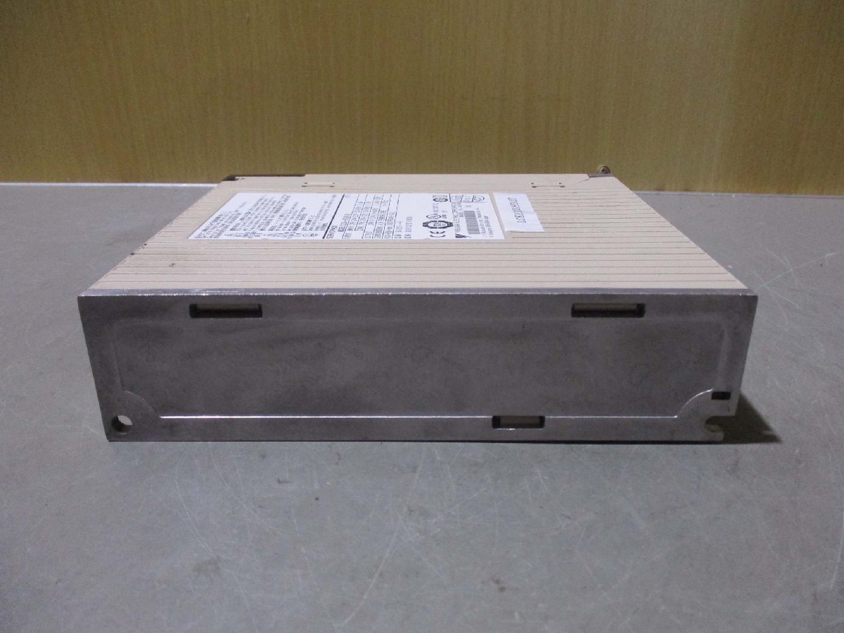 中古 YASKAWA SERVOPACK SGDV-R90A01B サーボパック 200V 100W(LCER50218B127)_画像5