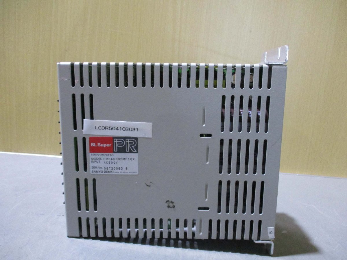 中古 SANYO DENKI PR0A030SMC102 AC 200V SERTVO AMPLIFIER(LCDR50410B031)