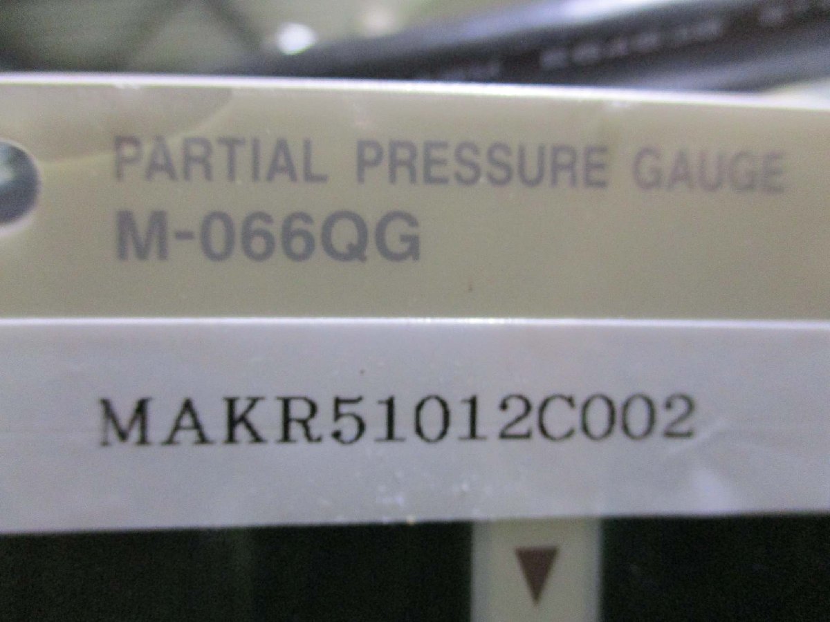 中古 ANELVA PARTIAL PRESSURE GAUGE M-066QG/A13-64245 通電OK(MAKR51012C002)_画像3