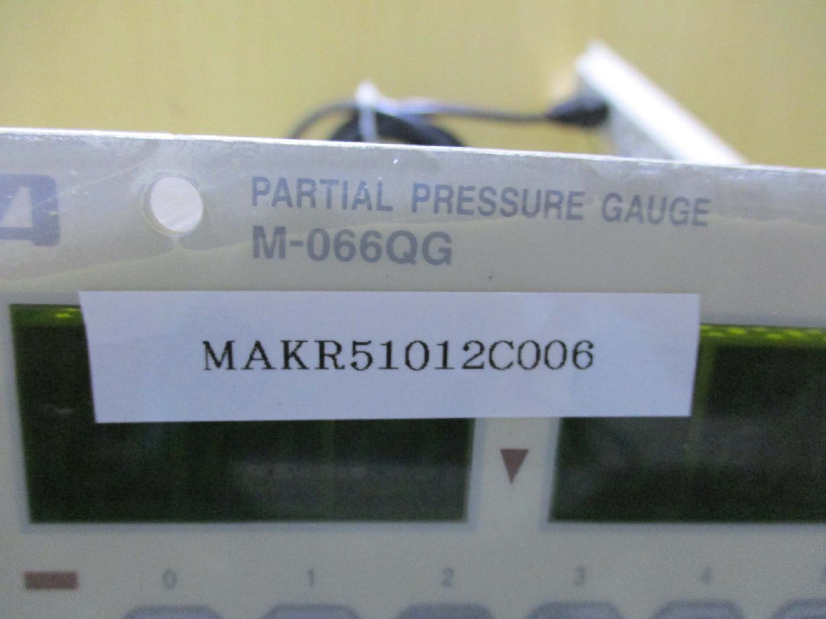 中古 ANELVA PARTIAL PRESSURE GAUGE M-066QG/A13-64245 通電OK(MAKR51012C006)_画像3
