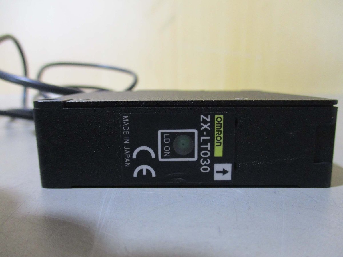 中古 OMRON ZX-LT030 スマートセンサ レーザタイプ 2個(R50524DSC015)_画像4