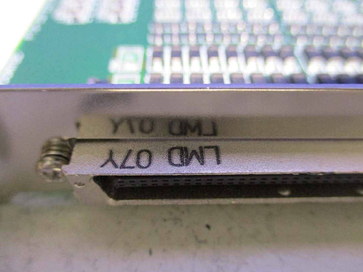 中古 CONTEC PIO-32/32L(PCI)H 絶縁型電源内蔵デジタル入出力ボード 7212B(R50525AADB041)_画像2